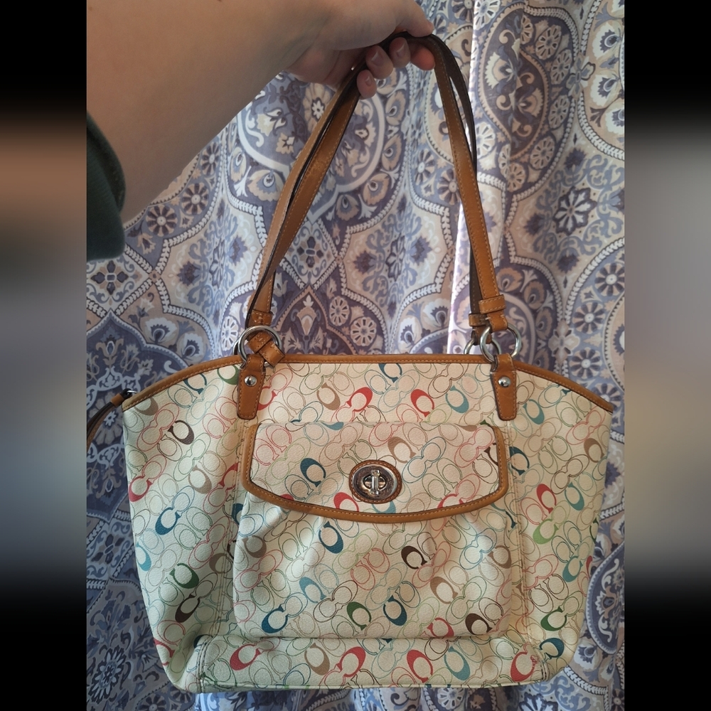 Coach Chelsea Multicolor Monogram Leah Shoulder Bag